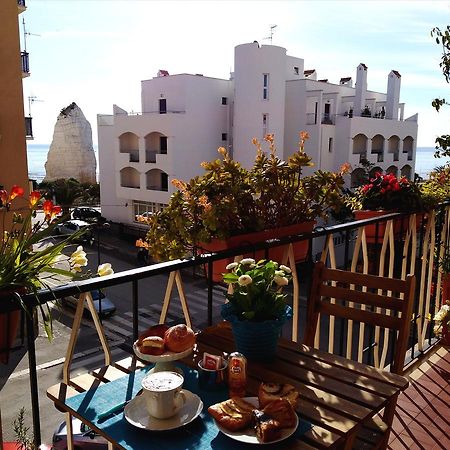 B&B Pizzomunno Vieste Bagian luar foto