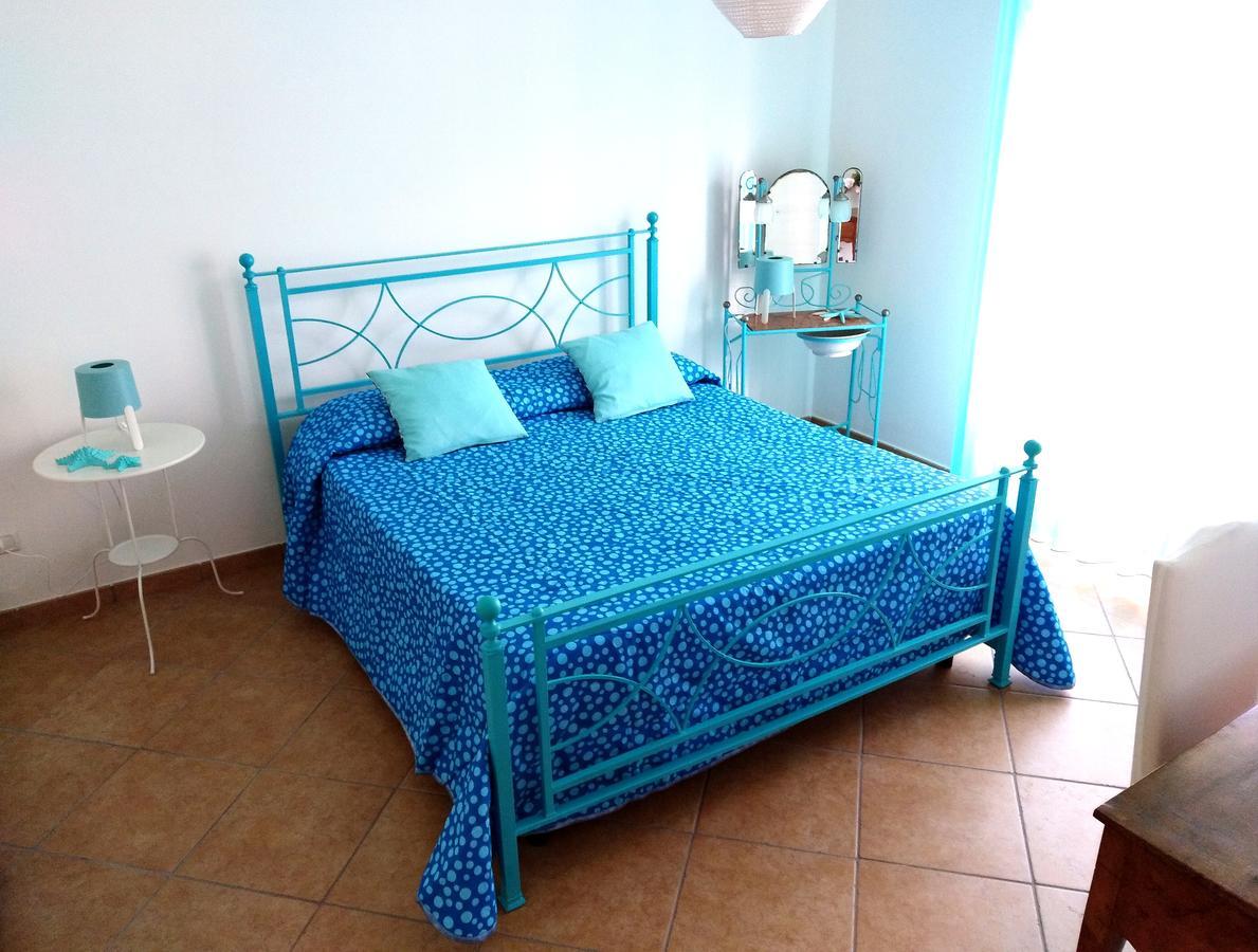 B&B Pizzomunno Vieste Bagian luar foto